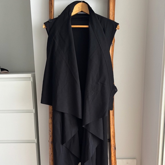 L’Autre Cote GGD Japanese Sleeveless Black Dress / Overlay - Picture 17 of 17